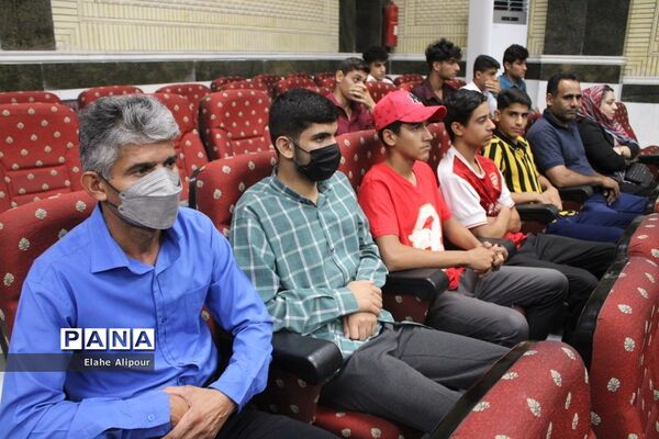 آئین تجلیل از پیشکسوتان ‌تربیت‌بدنی و دانش‌آموزان مدال‌آور استان بوشهر
