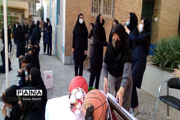 هفته تربیت‌بدنی در دبیرستان حجاب شهرستان بوشهر
