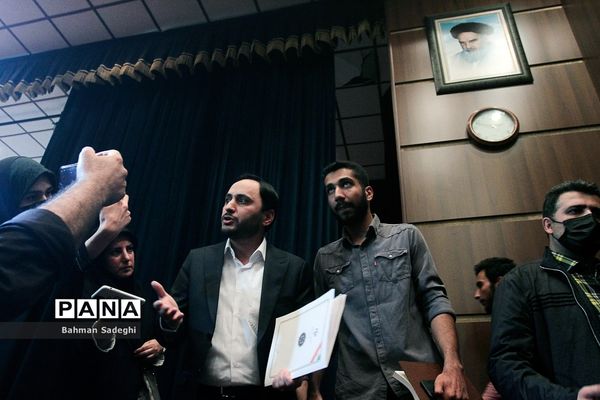 نشست سخنگوی دولت با دانشجویان دانشگاه خواجه نصیرالدین طوسی