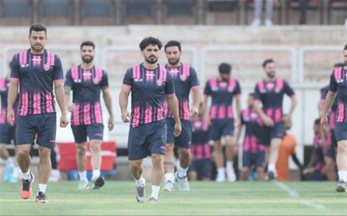 اعتصاب در تمرین پرسپولیس بعد از تعطیلات یک هفته‌ای