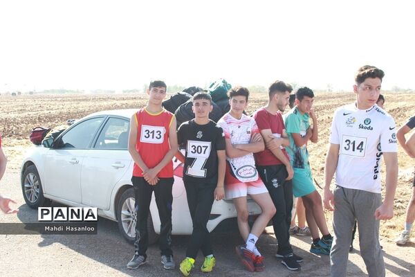مسابقات دو صحرانوردی مدارس ناحیه یک زنجان