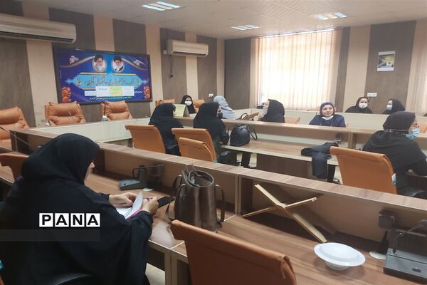 کارگاه آموزشی ویژه مراقبان و رابطان بهداشت مدارس در امیدیه