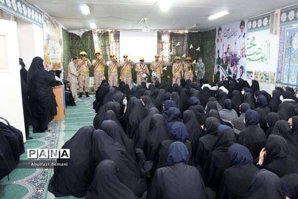 ‌یادواره شهدا در دبیرستان امامت قم