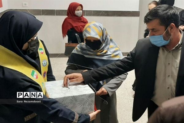 اولین مجمع عمومی اولیا و مربیان در دبیرستان حضرت معصومه(س)