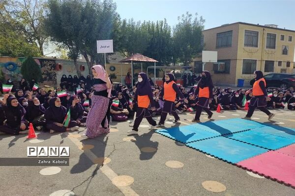 المپیاد ورزشی درون‌ مدرسه‌ای در آموزشگاه هیأت امنایی ام‌ ابیها(س) اسلامشهر