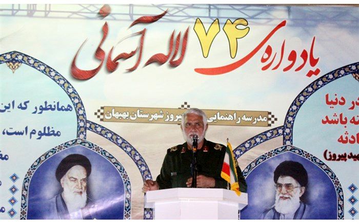 طراحی انقلاب اسلامی توسط امام راحل اردوگاه غرب را به لرزه در آورد