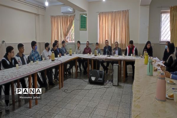 نشست تشکیلات دانش‌آموزی گلستان