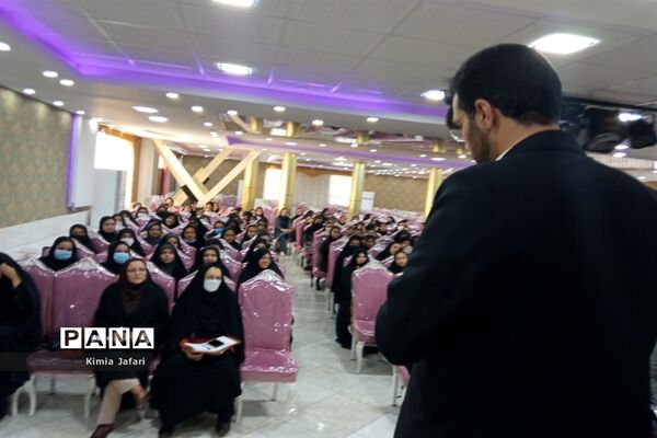 برگزاری همایش تغییرات کنکور در کاشمر