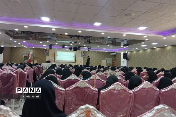 برگزاری همایش تغییرات کنکور در کاشمر