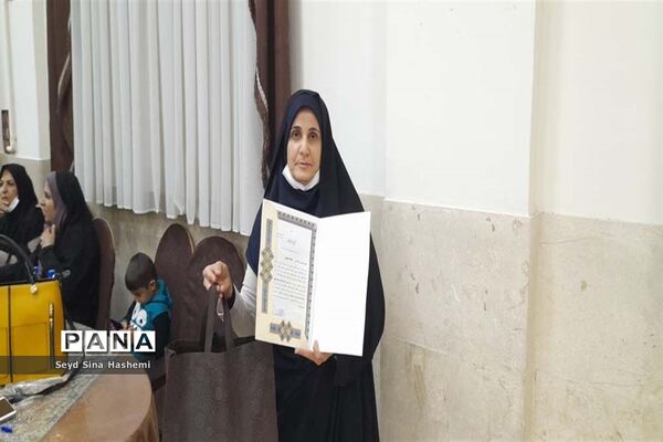تجلیل از مربیان تربیت‌بدنی در آباده