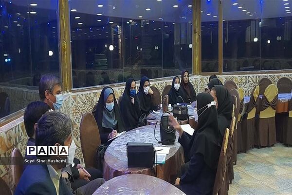 تجلیل از مربیان تربیت‌بدنی در آباده