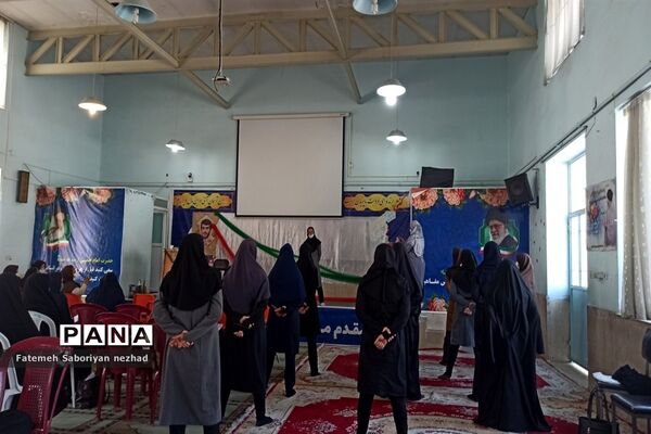 برگزاری کارگاه آموزشی مربیان سازمان دانش‌آموزی ناحیه ۳ شیراز