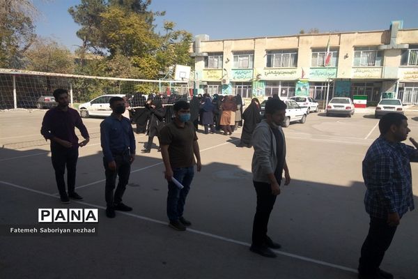 برگزاری کارگاه آموزشی مربیان سازمان دانش‌آموزی ناحیه ۳ شیراز