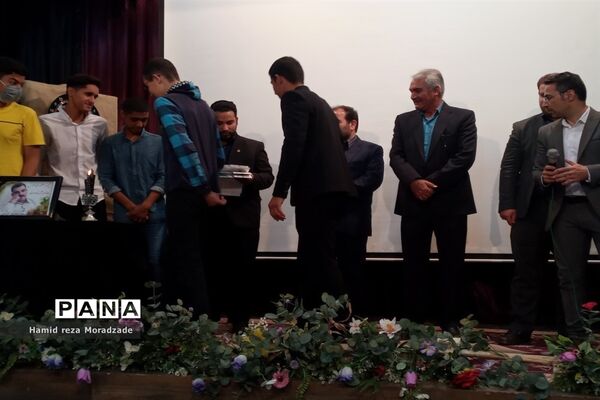همایش هفته تربیت‌بدنی در کاشمر