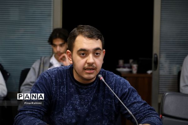 نشست هم‌اندیشی فعالان رسانه‌ای دهه هشتادی