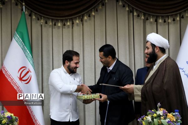 نشست هم‌اندیشی فعالان رسانه‌ای دهه هشتادی