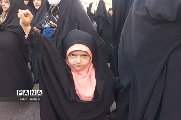 راهپیمایی مردم ملارد به مناسبت حادثه تروریستی شهدای حرم شاهچراغ (ع)