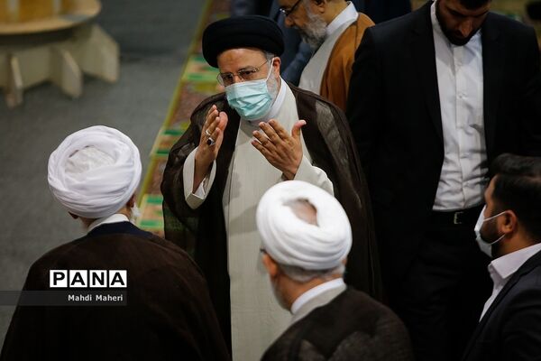 نماز جمعه عبادی _سیاسی تهران و راهپیمایی عظیم سراسری در محکومیت آشوب و ترور