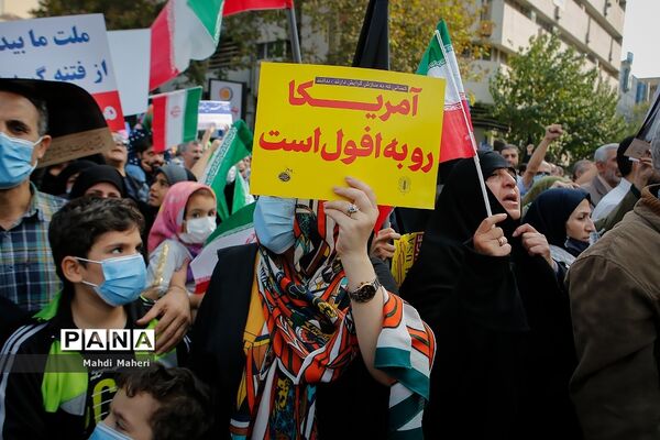 نماز جمعه عبادی _سیاسی تهران و راهپیمایی عظیم سراسری در محکومیت آشوب و ترور