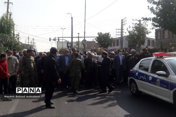 راهپیمایی باشکوه مردم شهرستان قرچک