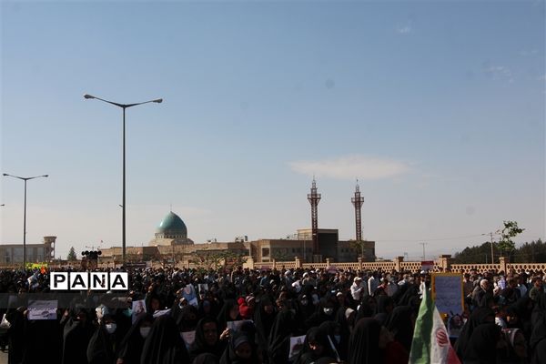 راهپیمایی مردم خراسان جنوبی در محکومیت اغتشاشات اخیر