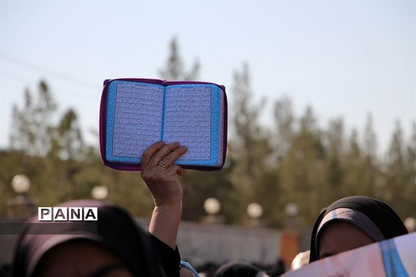 راهپیمایی مردم خراسان جنوبی در محکومیت اغتشاشات اخیر