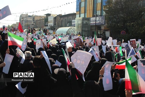 تشییع پیکر شهدای اقدام تروریستی حرم مطهر شاهچراغ (ع)