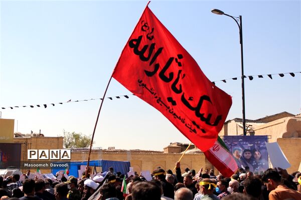 تشییع پیکر شهدای اقدام تروریستی حرم مطهر شاهچراغ (ع)