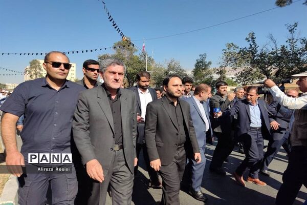 تشییع پیکر پاک شهدای اقدام کوردلانه تروریستان در شیراز