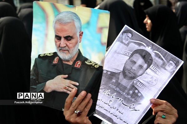 مراسم تشییع و وداع با «شهید امیر‌کمندی» در شهرستان بهارستان