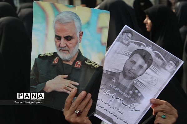 مراسم تشییع و وداع با «شهید امیر‌کمندی» در شهرستان بهارستان