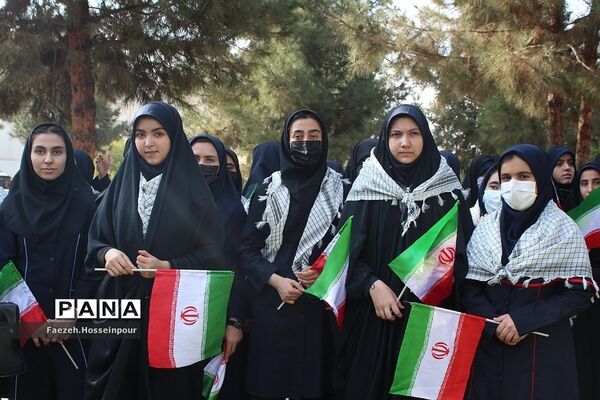 مراسم تشییع و وداع با «شهید امیر‌کمندی» در شهرستان بهارستان