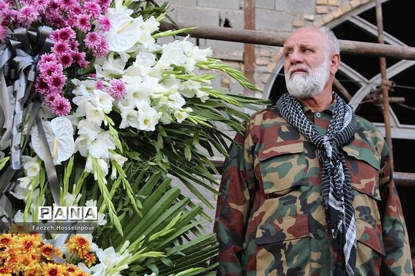 مراسم تشییع و وداع با «شهید امیر‌کمندی» در شهرستان بهارستان