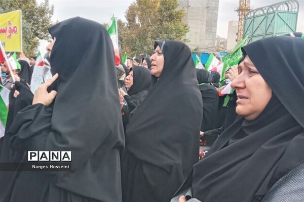 مشهد مقدس میزبان شهدای شاهچراغ