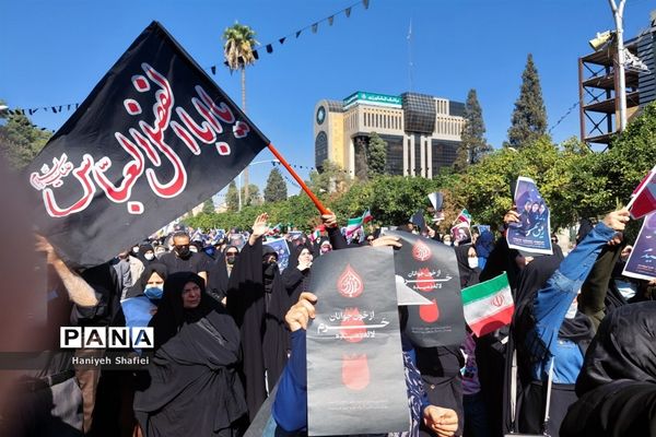 مراسم تشیع شهدای حرم شاهچراغ(ع)