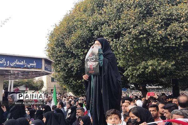 طواف شهدای حمله تروریستی شاه چراغ، به دور حریم منور رضوی و بر بالین مردم شهید پرور خراسانی