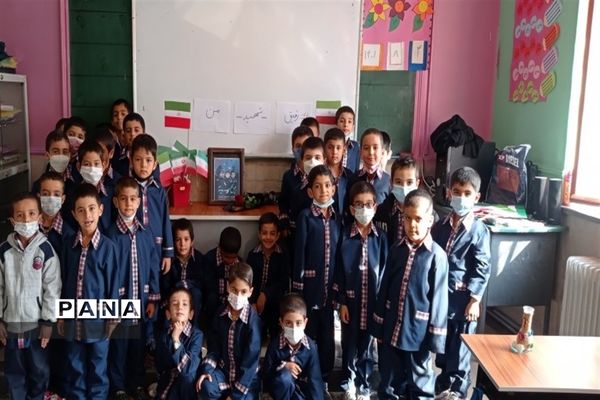 پویش همکلاسی شهیدم در مدارس ملارد و صفادشت