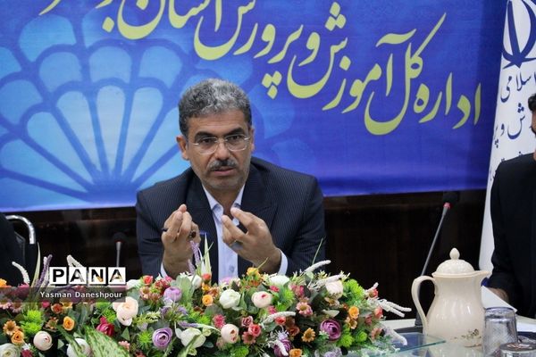 نشست مشترک مدیرکل امور بانوان و خانواده استانداری بوشهر با شورای معاونان آموزش و پرورش بوشهر
