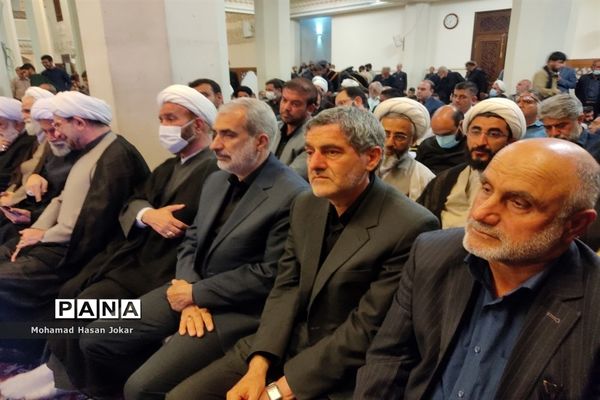 مراسم بزرگداشت شهدای حادثه تروریستی حرم مطهر شاهچراغ با حضور وزیر آموزش و پرورش