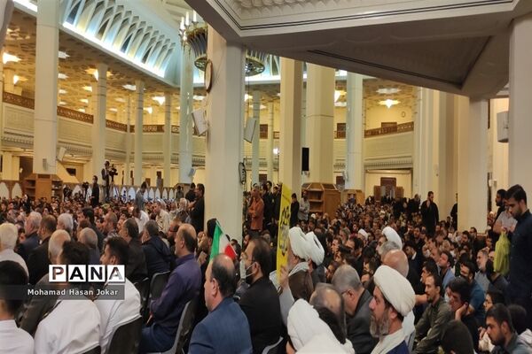 مراسم بزرگداشت شهدای حادثه تروریستی حرم مطهر شاهچراغ با حضور وزیر آموزش و پرورش
