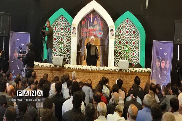 مراسم بزرگداشت شهدای حادثه تروریستی حرم مطهر شاهچراغ با حضور وزیر آموزش و پرورش