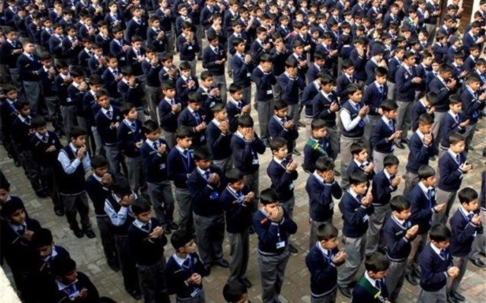 برخورداری از فضای فیزیکی در مدارس‌ برای افزایش آرامش و شادابی دانش‌آموزان موثر است