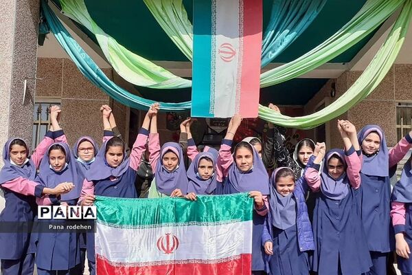 برگزاری پویش دهه هشتادی‌ها و شهدای دانش‌آموز در رودهن