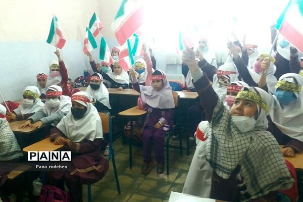 برگزاری پویش دهه هشتادی‌ها و شهدای دانش‌آموز در رودهن