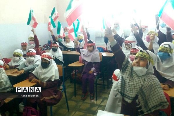 برگزاری پویش دهه هشتادی‌ها و شهدای دانش‌آموز در رودهن