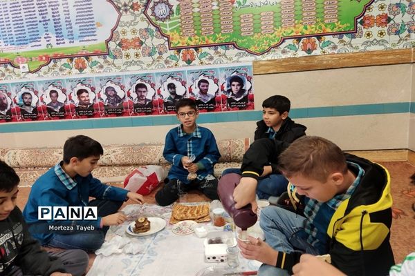 روز غذای سالم در دبستان برکت رضوی ملارد