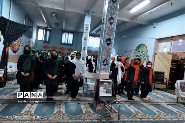 یادواره شهدا و پویش رفیق شهیدم در دبیرستان زکیه ملارد