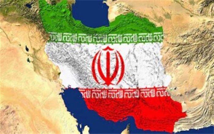 دانش‌آموزان شیرازی از وطن می‌خوانند/ فیلم