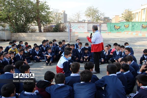 برگزاری مانور پدافند غیرعامل در شهرستان اسلامشهر