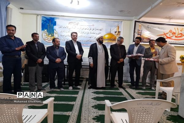 نشست شورای دبیران دبیرستان پسرانه نمونه آیت‌الله خامنه‌ای کاشمر